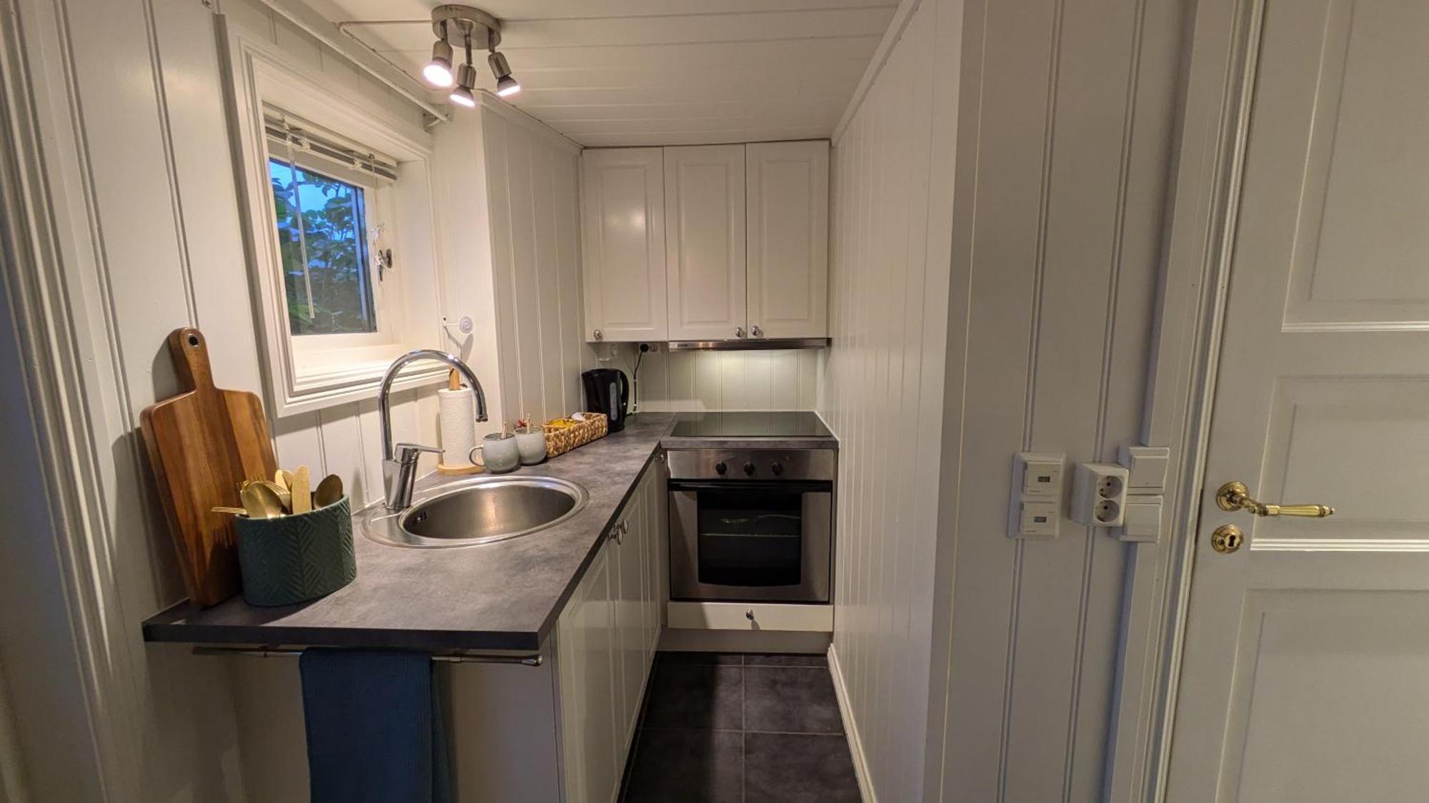 Exclusive And Cosy! Sea And Mountian View - Superfast Wifi, Washer And More Included ソルトラン エクステリア 写真